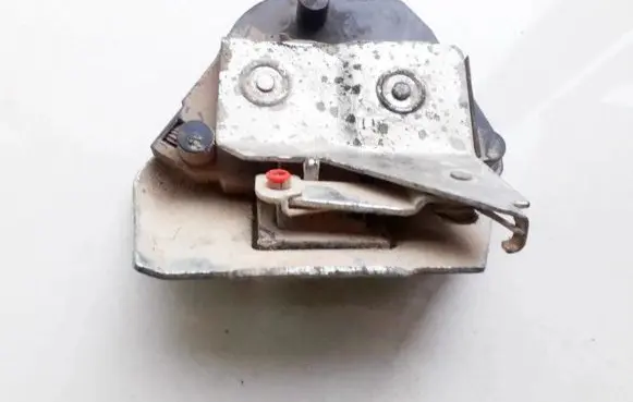 Peugeot Partner Rear door lock