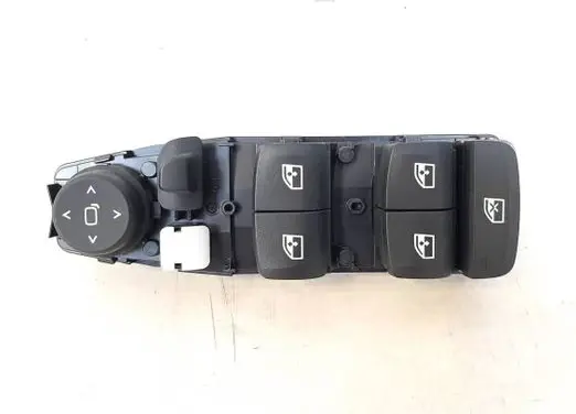 BMW 5 G30 G31 G38 Quarter vent window switch 6832716 61316832716