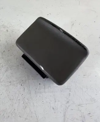 Nissan Patrol Y61 Ashtray (front) 965100M000