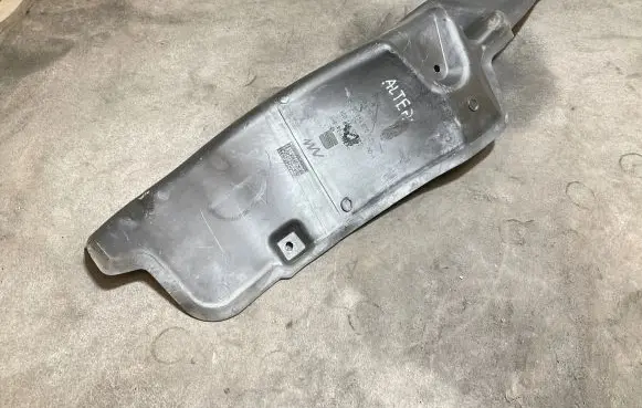 Fender foam support/seal