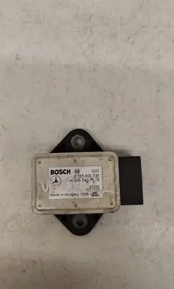 Mercedes-Benz E W212 ESP acceleration yaw rate sensor 0265005733