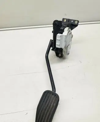 Volvo XC90 Accelerator throttle pedal 30666658 nr5823