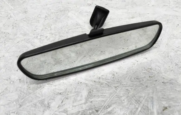 Subaru Forester SF Rear view mirror (interior) E8011681