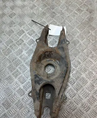 Mercedes-Benz C W204 Rear upper control arm/wishbone 2043503008 110310 0583600