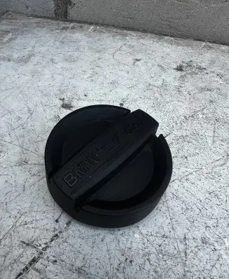 BMW 3 F30 F35 F31 Oil filler cap 8507153