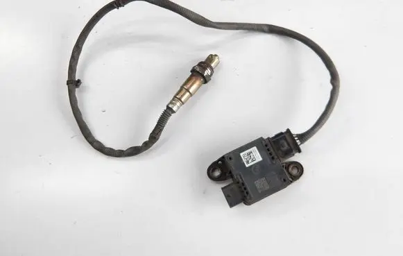 Opel Insignia B Lambda probe sensor 55509682 111125000000X 323813121