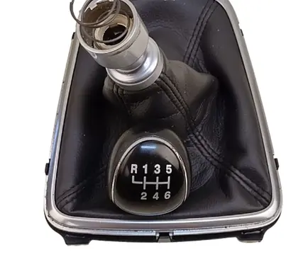 Ford Mondeo MK V Gear selector DG9R7P002MB