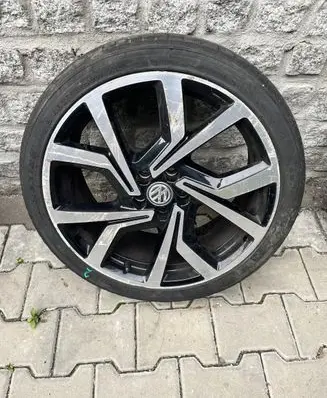 Volkswagen Polo VI R18 alloy rim 2G0601025AC