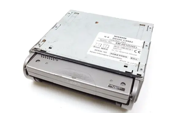 Nissan X-Trail T30 Navigation unit CD/DVD player B8200C9982 XM001D