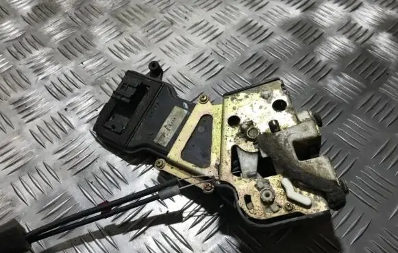 Mazda 6 Rear door lock