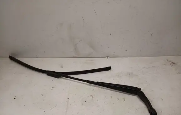 Chevrolet Volt II Front wiper blade arm 23251333