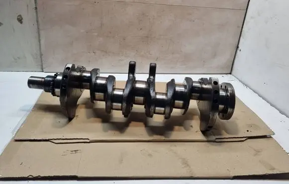 Volvo V50 Crankshaft AD2