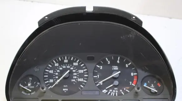 BMW 5 E39 Speedometer (instrument cluster)
