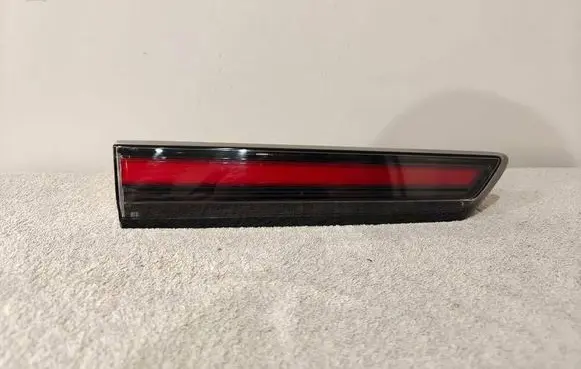 Opel Mokka B Tailgate rear/tail lights 9860331180 2SA01739401AB