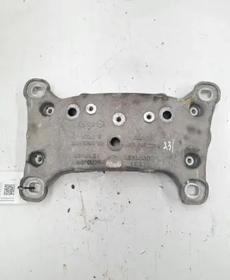 Audi A8 S8 D3 4E Gearbox mounting bracket 4E0399231N