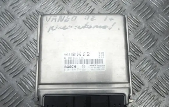 Mercedes-Benz Vaneo W414 Engine control unit/module A0285451732