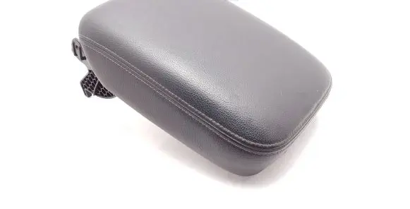 Honda CR-V Armrest
