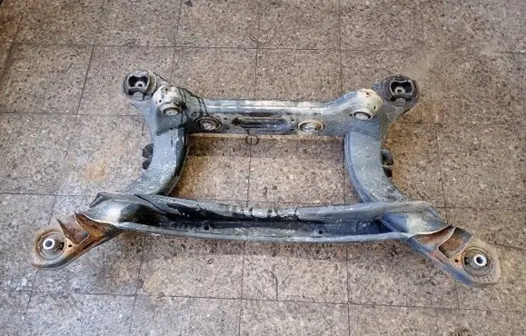 Mercedes-Benz E AMG W213 Front axle beam A2043520206