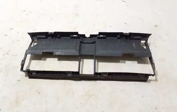 Mercedes-Benz GLE W167 Intercooler air channel guide A1675054600