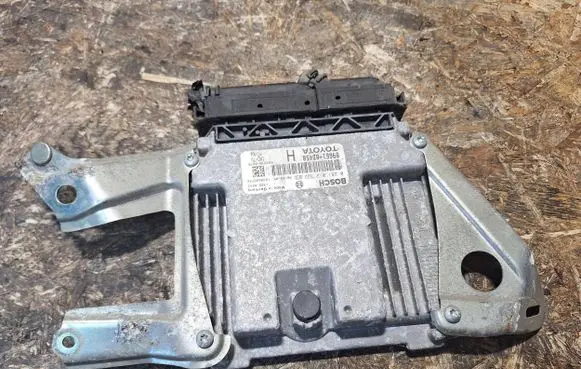 Toyota Yaris Engine control unit/module ECU 89661-0D450