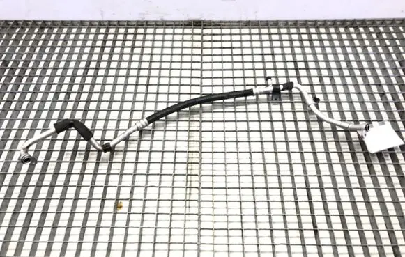 Air conditioning (A/C) pipe/hose