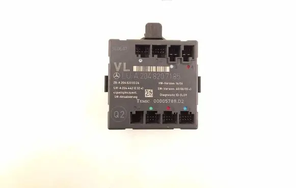 Mercedes-Benz C W204 Door control unit/module 2048207185 2048207385