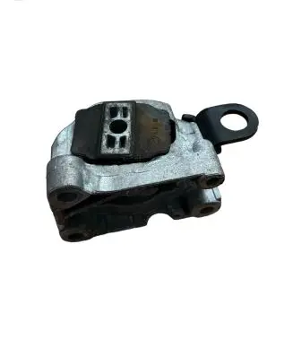Volvo S80 Engine mount bracket 326D20