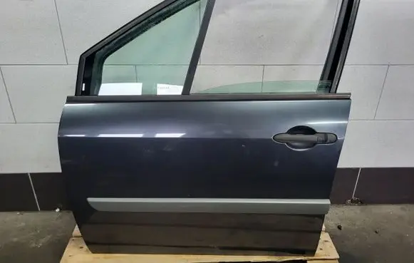 Renault Scenic II - Grand scenic II Front door
