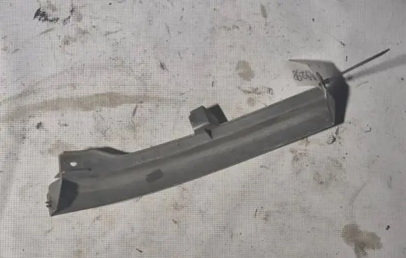 Opel Zafira A Under headlight/headlamp trim 90580652