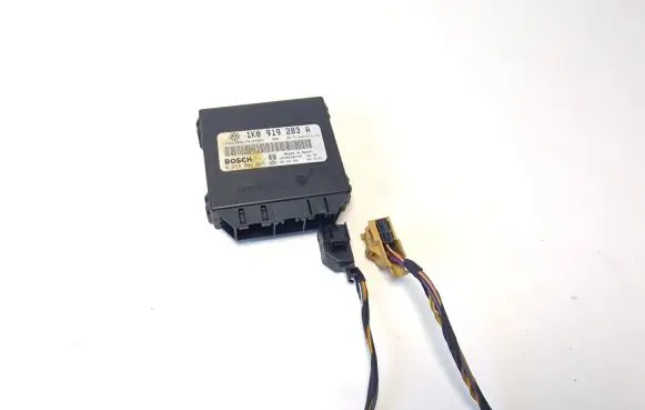 Volkswagen Jetta V Parking PDC control unit/module 1K0919283A