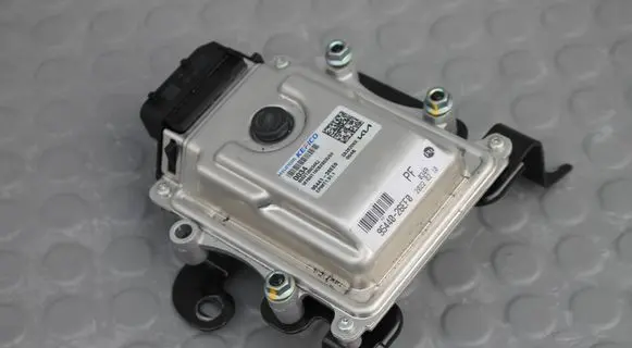 KIA Stonic Engine control unit/module ECU KIA-95440-26EF0 95441-26EE0 95440-26EF0