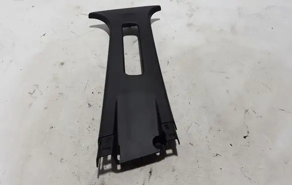Ford Fiesta (B) pillar trim (top) H1BBA24582AEW