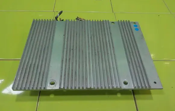 Volvo S40 Sound amplifier 30679537 MP352