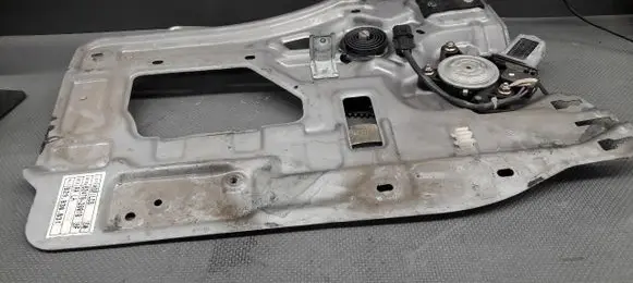 Hyundai Santa Fe Rear window lifting mechanism without motor 98810-26200
