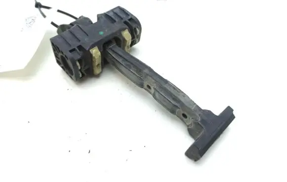 BMW X1 E84 Rear door check strap stopper
