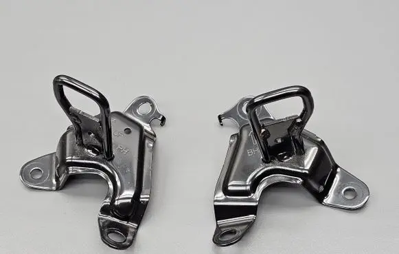 Mazda 3 III Seat back rest lock catch BHN9