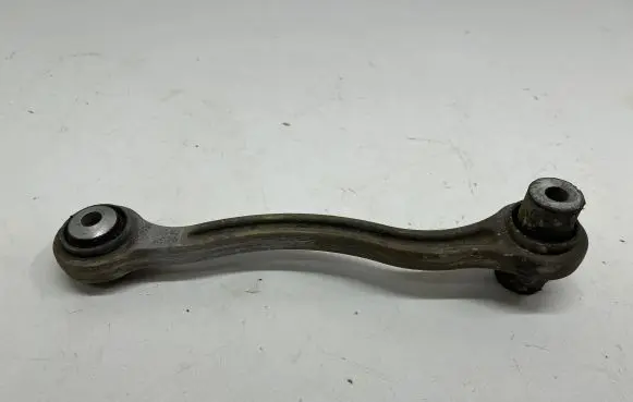 Mercedes-Benz C W204 Rear control arm 20402