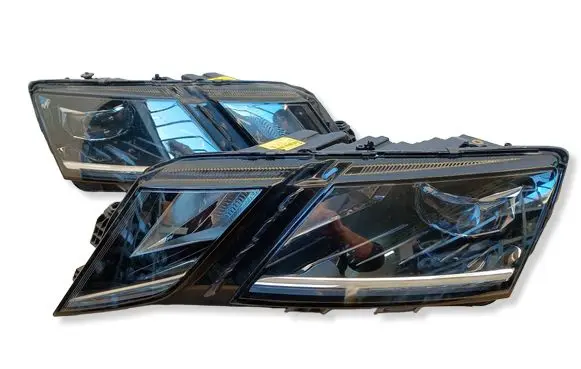 Skoda Octavia Mk3 (5E) Headlights/headlamps set 5E1941016F
