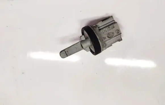 Volkswagen Golf Plus Interior temperature sensor 1k0907543a