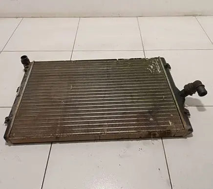 Volkswagen Caddy Coolant radiator 65281A 0025268