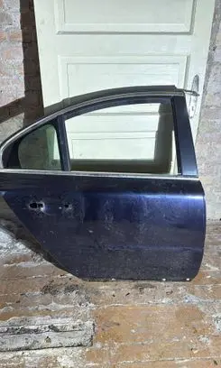 Volvo S80 Rear door