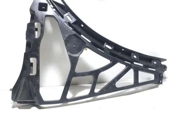 Porsche Cayenne (92A) Front bumper mounting bracket
