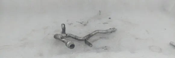 Engine coolant pipe/hose