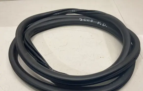 Front door rubber seal