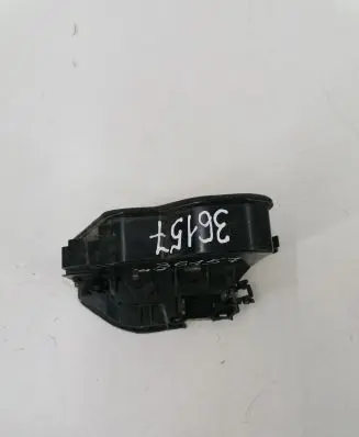 BMW X5 E70 Front door lock 7276668