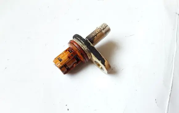 Opel Meriva B Crankshaft position sensor 55566932 1690090057
