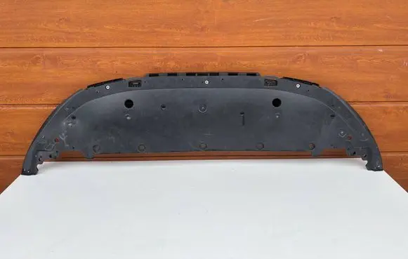 Renault Clio V Front bumper skid plate/under tray 622565797R