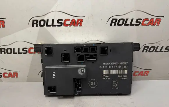 Mercedes-Benz E W211 Door control unit/module 2118702885