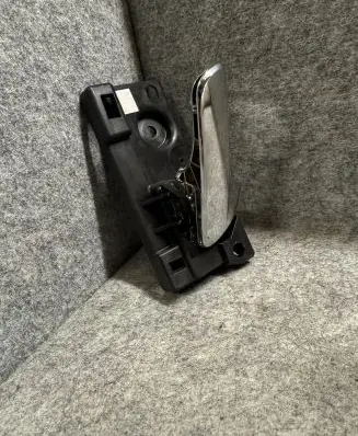 Dodge Durango Front door interior handle 921265