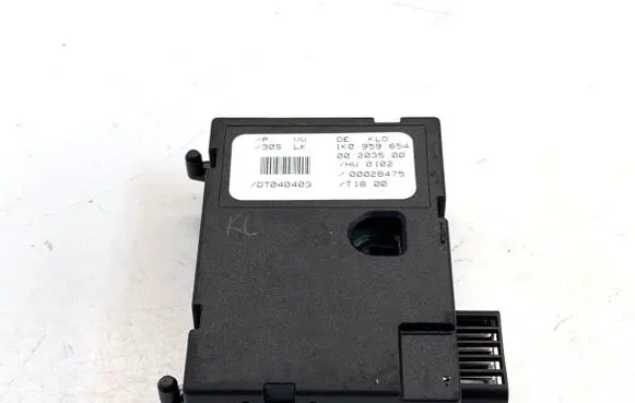Volkswagen Touran I Steering angle sensor 1K0959654